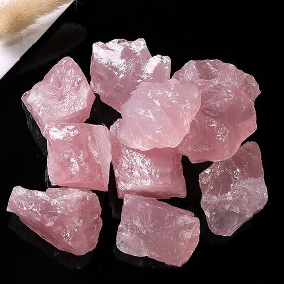 Rose Quartz – The Stone of Unconditional Love